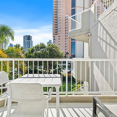 Markham Court Gold Coast Exterior photo